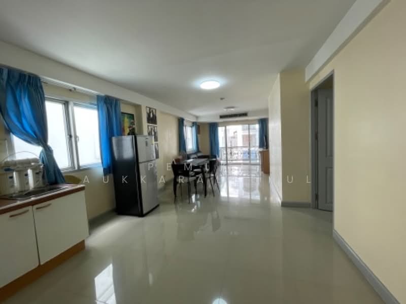 Brighton Place, Bangkok