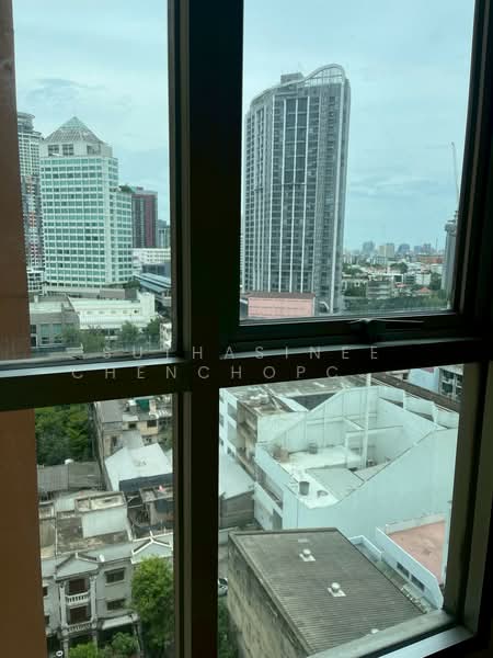 Life @ Sukhumvit 65, Bangkok