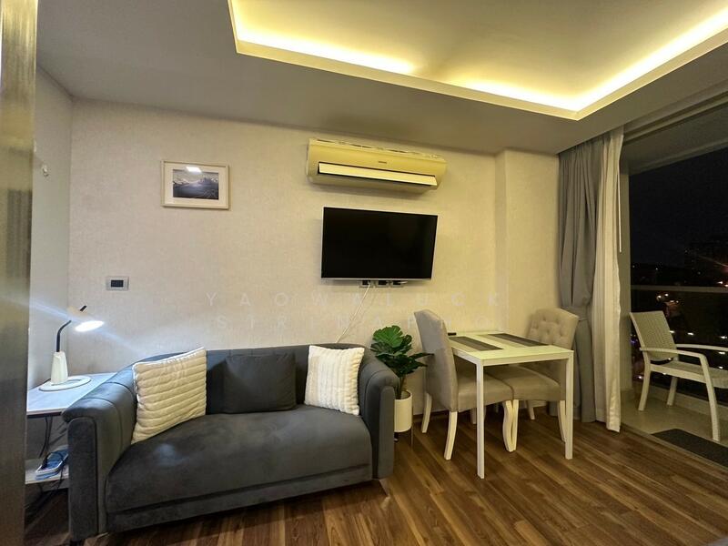 The Peak Towers, Chon Buri (Pattaya)