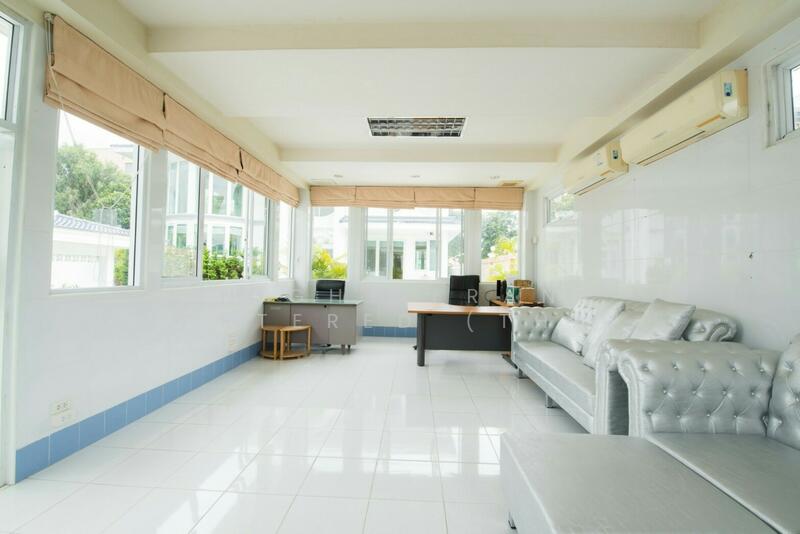 Single-detached house in Rama 9, Bangkok