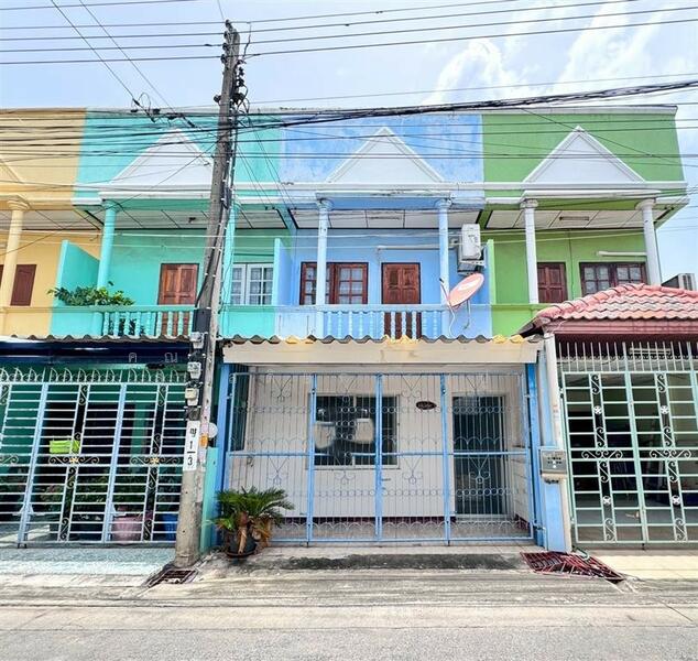 หมู่บ้านกอบกาญจน์, Nonthaburi