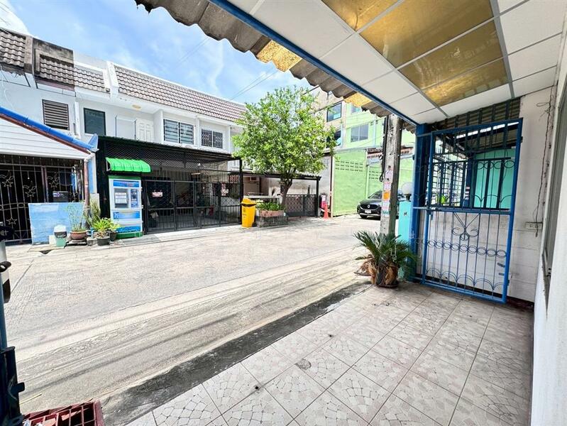 หมู่บ้านกอบกาญจน์, Nonthaburi