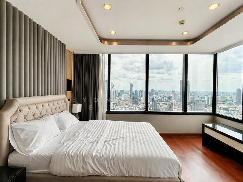 M Silom, Bangkok