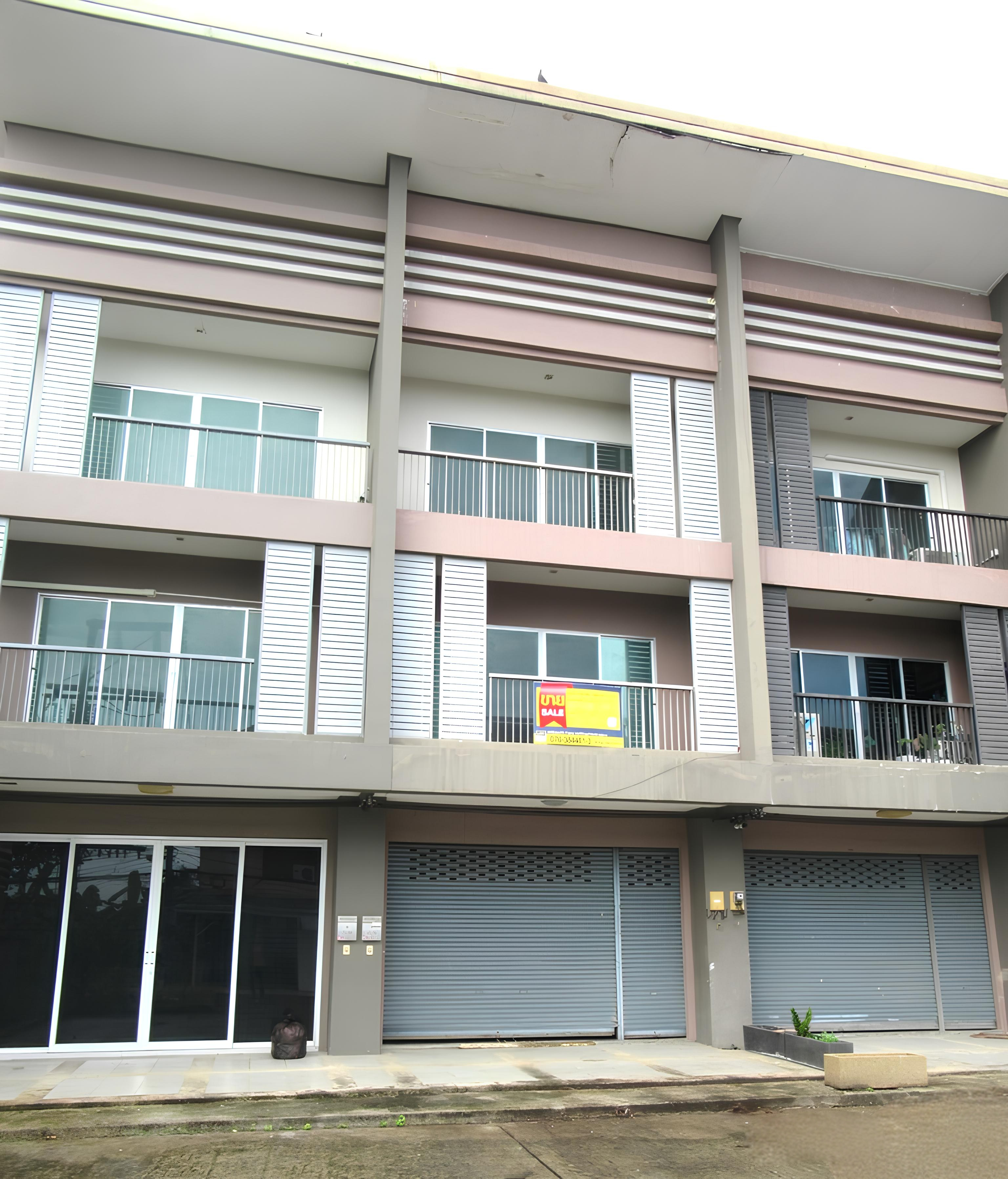 Bee Avenue Kuku