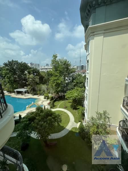 Baan Nunthasiri, Bangkok