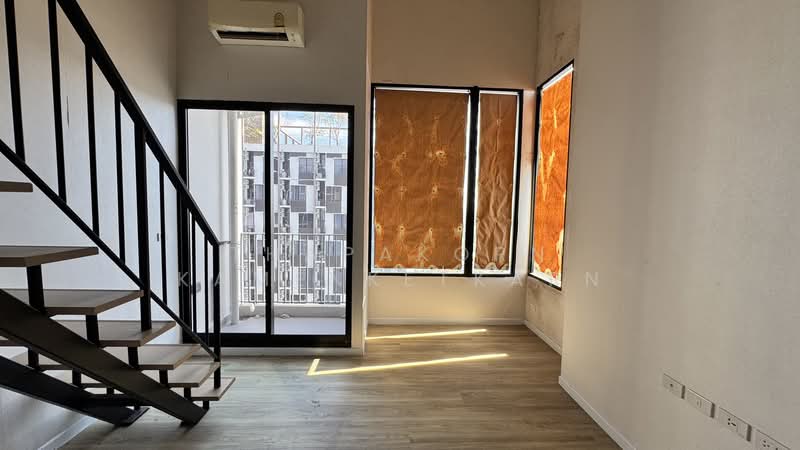 Blossom Condo @ Fashion Beyond, Bangkok