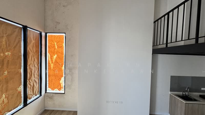 Blossom Condo @ Fashion Beyond, Bangkok