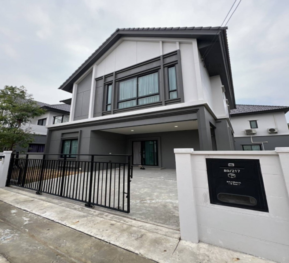 Single-Family Home in Bang Pa-in, Ayutthaya Province