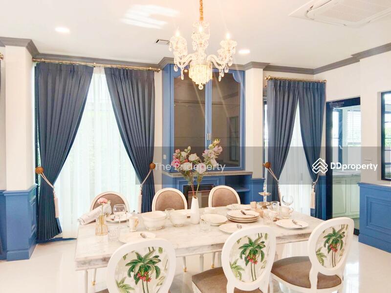 Nantawan Rama 9 - New Krungthepkreetha, Bangkok