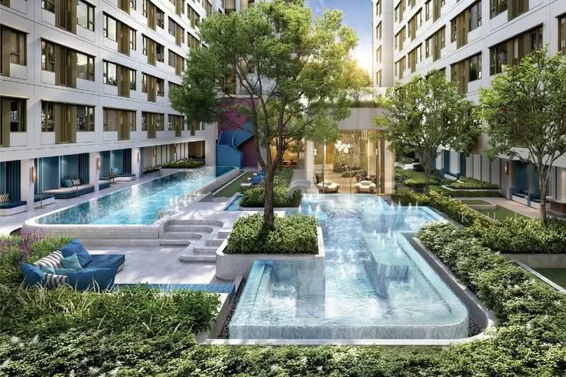 Life Sathorn-Narathiwas 22, bangkok