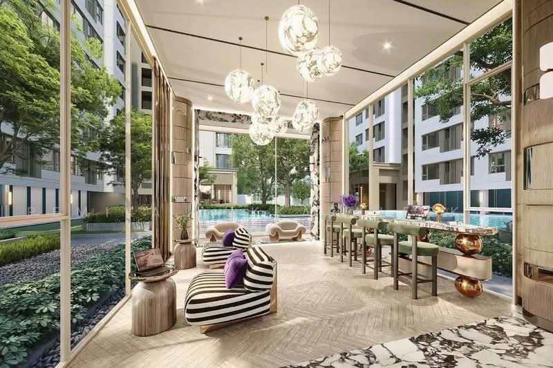 Life Sathorn-Narathiwas 22, bangkok