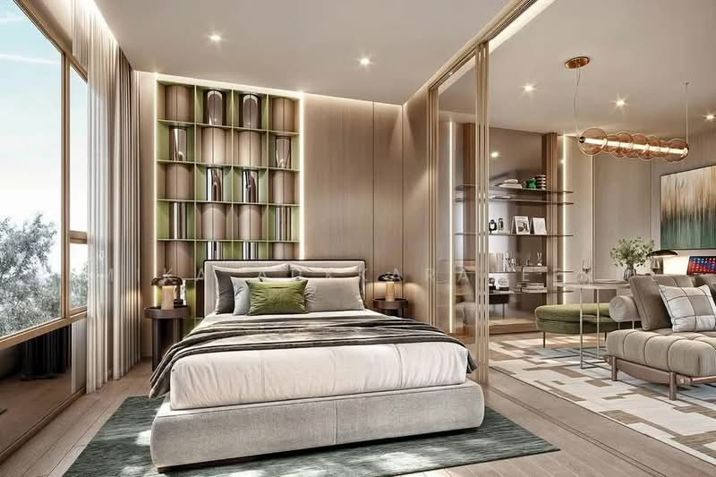 Life Sathorn-Narathiwas 22, bangkok
