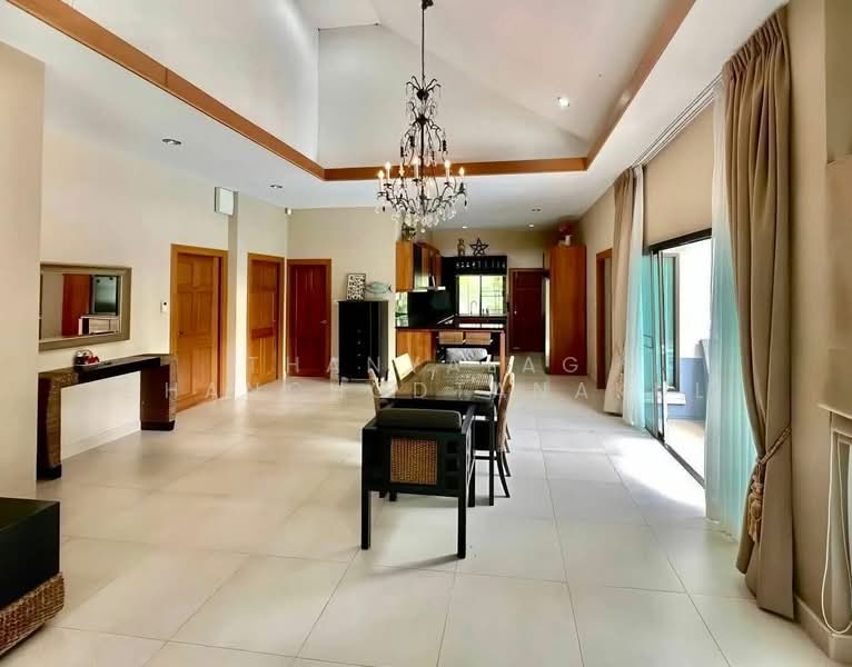 Baan Dusit Pattaya Lake, Chon Buri (Pattaya)
