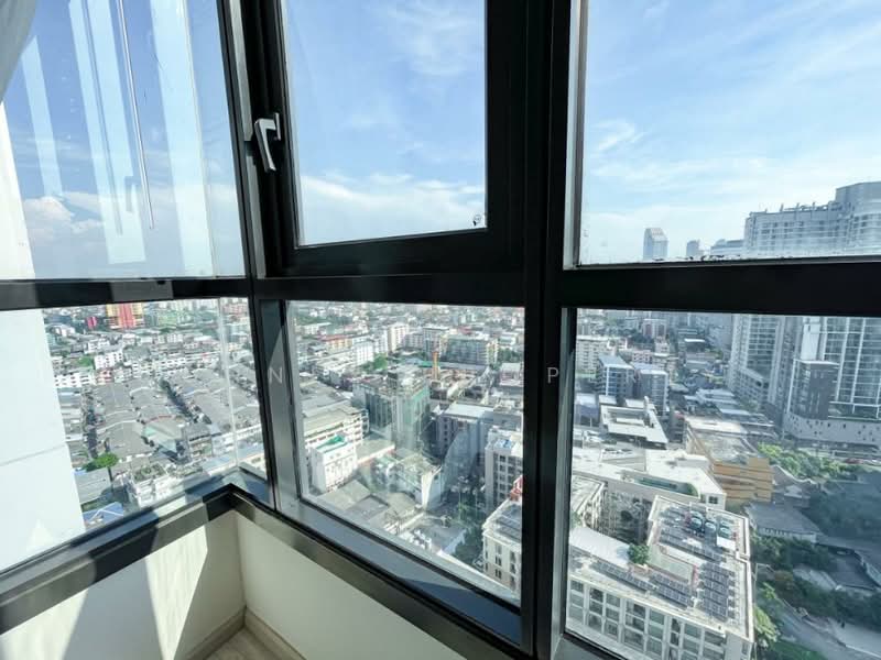 XT Huaikhwang, Bangkok
