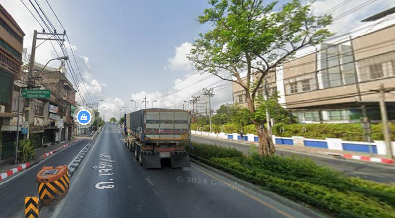 Land for sale on Charoen Nakhon Road, Bangkok