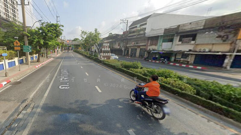 Land for sale on Charoen Nakhon Road, Bangkok