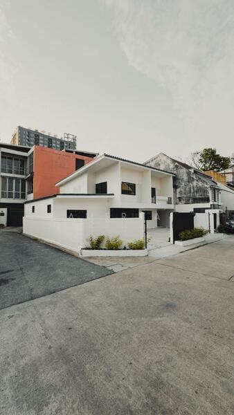 3-BR House, Bangkok