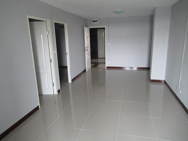 Condominium project Opoline Challet, Bang Khen