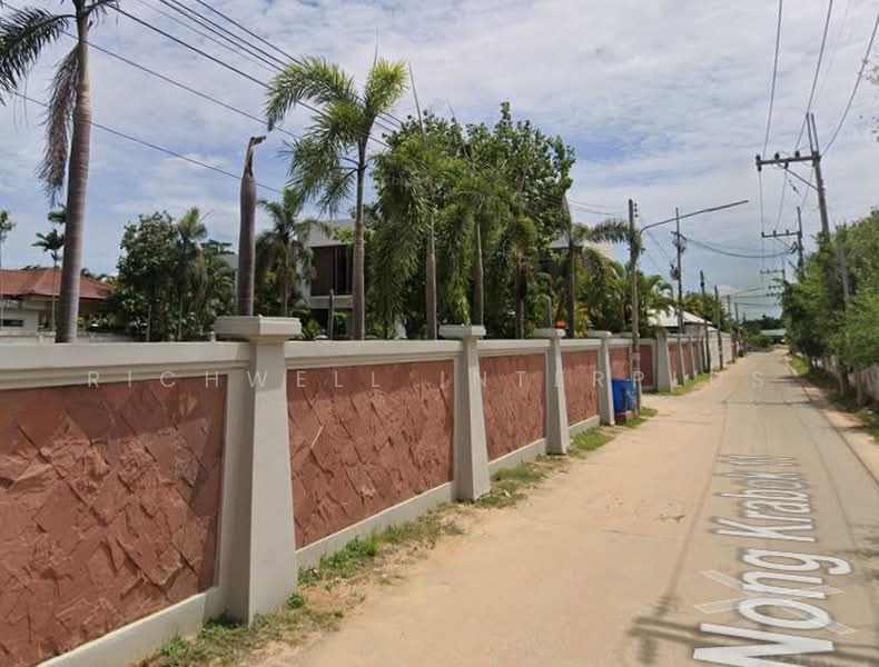 Land for sale in Pattaya, 192 sq.wa., corner plot, ideal for a luxury pool villa – premium, Chon Buri (Pattaya)