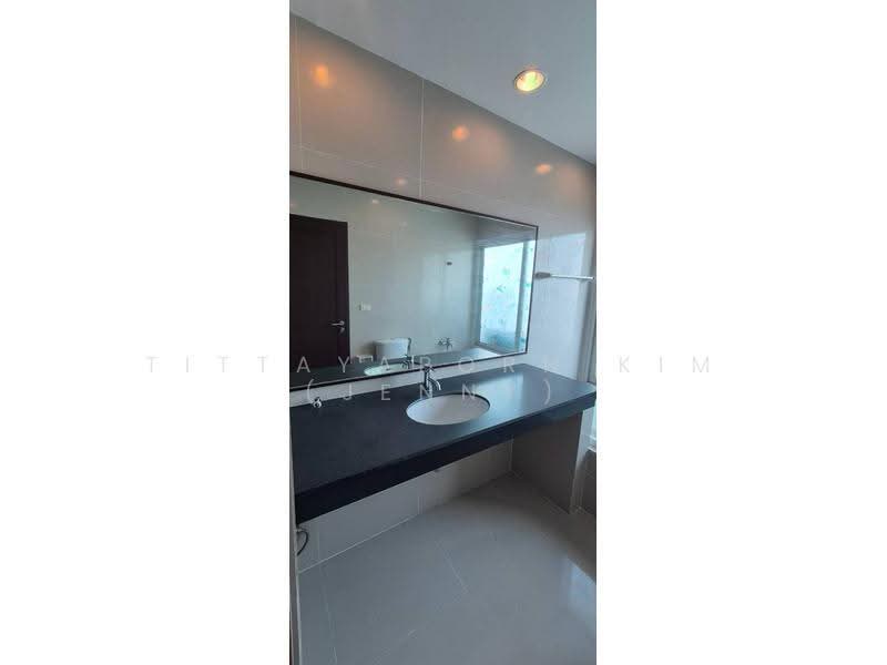 Noble Ora, Bangkok