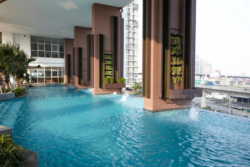 The Coast, Bangkok