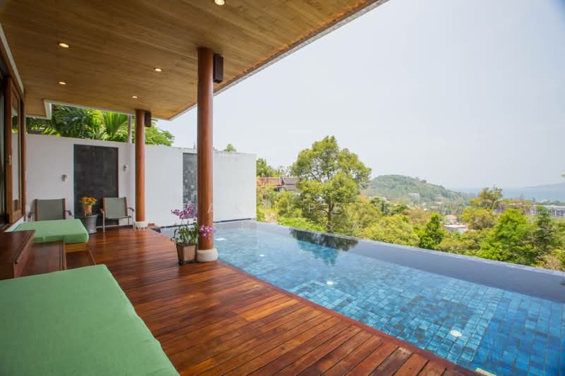 Baan Thai Surin Hill, Phuket