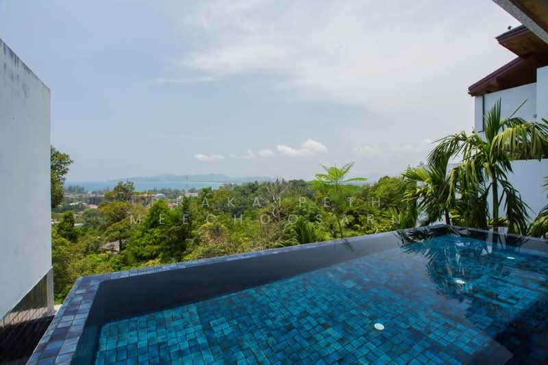 Baan Thai Surin Hill, Phuket