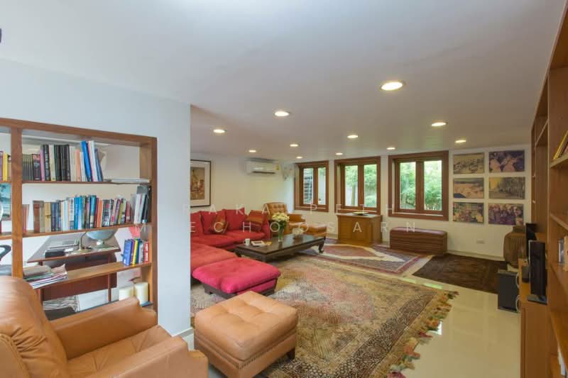 Baan Thai Surin Hill, Phuket
