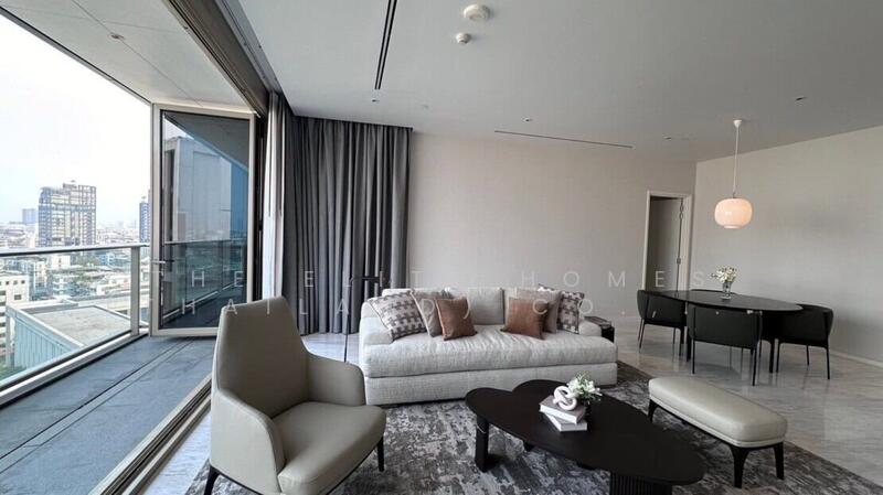 Four Seasons Private Residences, Bangkok
