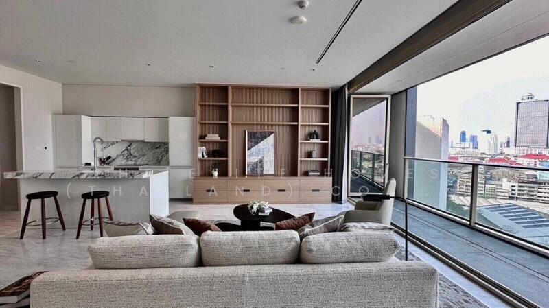 Four Seasons Private Residences, Bangkok