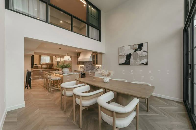 3-Storey Townhome in Sukhumvit 71, Only 290 m. from BTS Phra Khanong, Bangkok