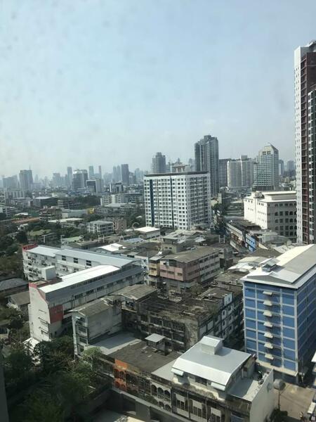 Life Sukhumvit 48, Bangkok