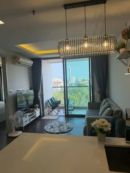 The Peak Towers, Chon Buri (Pattaya)