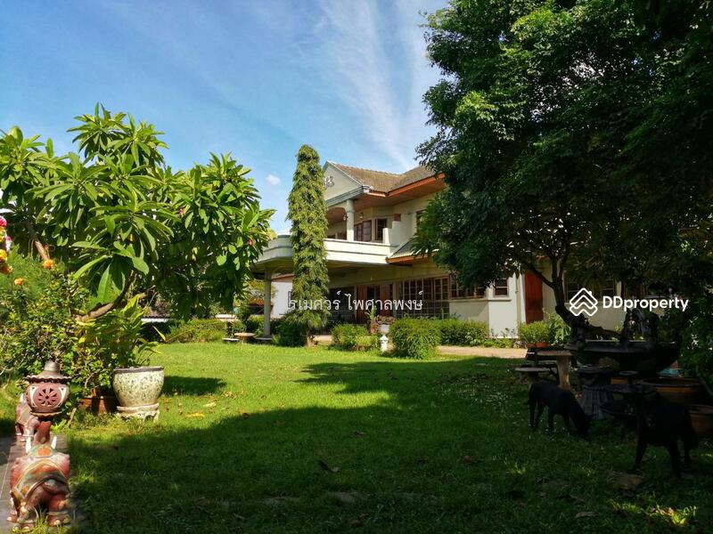 ขายถูก บ้านรามอินทรา กม.8 หลังมุม (ใกล้รถไฟฟ้า 800 M. ) 8 นอน 6 น้ำ 370 ตร.ว. 770 ตร.ม. ใกล้ Fashion, Bangkok