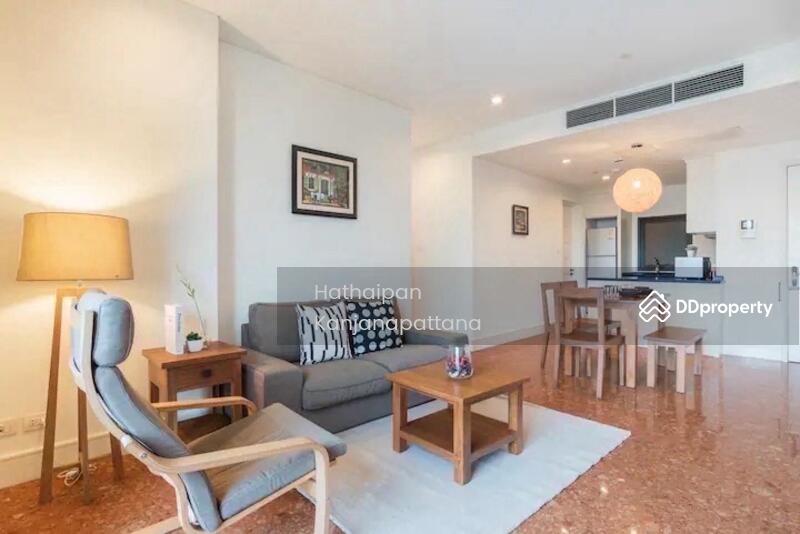 AGUSTON Sukhumvit 22, Bangkok