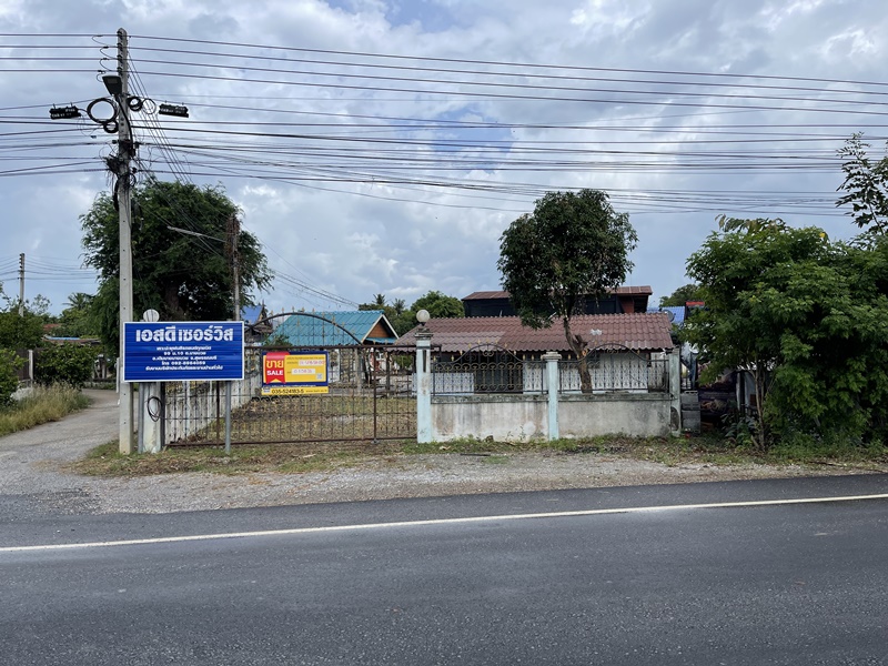 Single-Family House in Don Bung Nang Bua, Suphan Buri