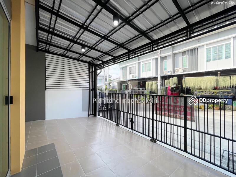 Pruksa Ville 100, Khlong Song Subdistrict, Khlong Luang District, Pathum Thani, Pathum Thani