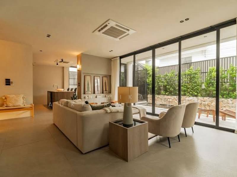 4-BR Villa, Bangkok