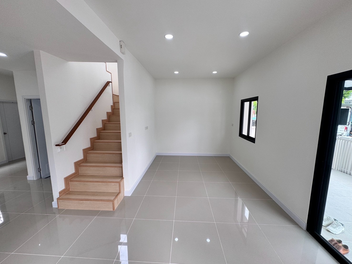 บ้านเดี่ยว โครงการแลนซีโอคริป เพชรเกษม 81 กระทุ่มแบน :ปรับปรุงใหม่
