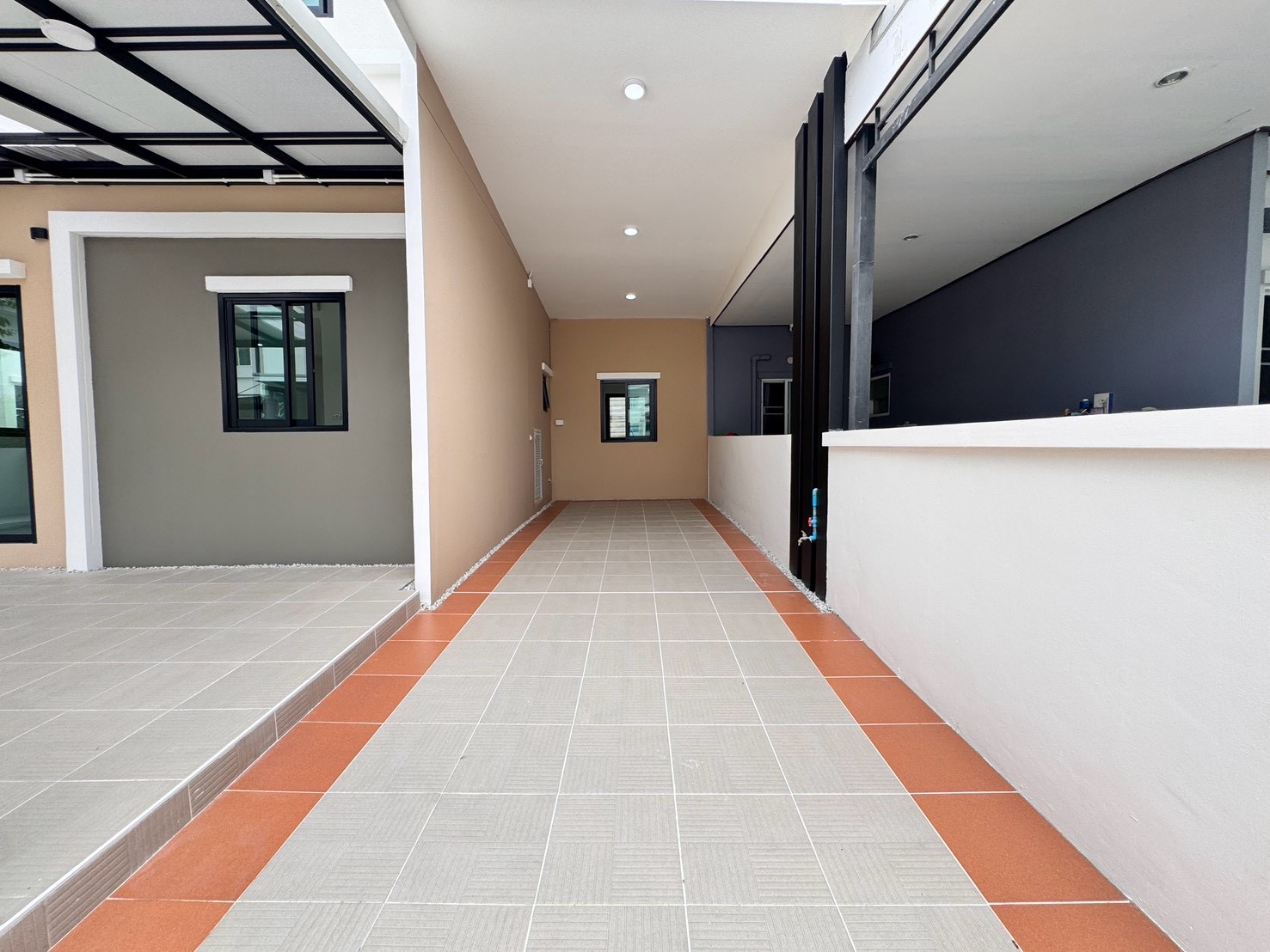 บ้านเดี่ยว โครงการแลนซีโอคริป เพชรเกษม 81 กระทุ่มแบน :ปรับปรุงใหม่