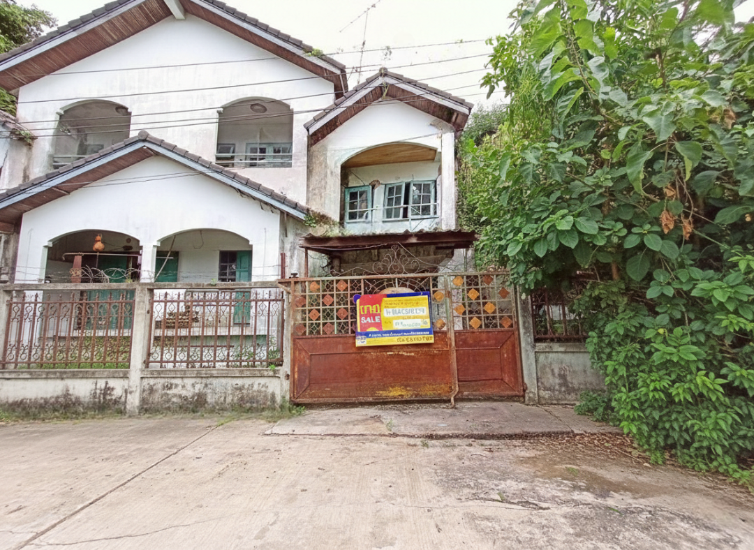 Duplex House in Nonthaburi City Garden Project, Tai Yai