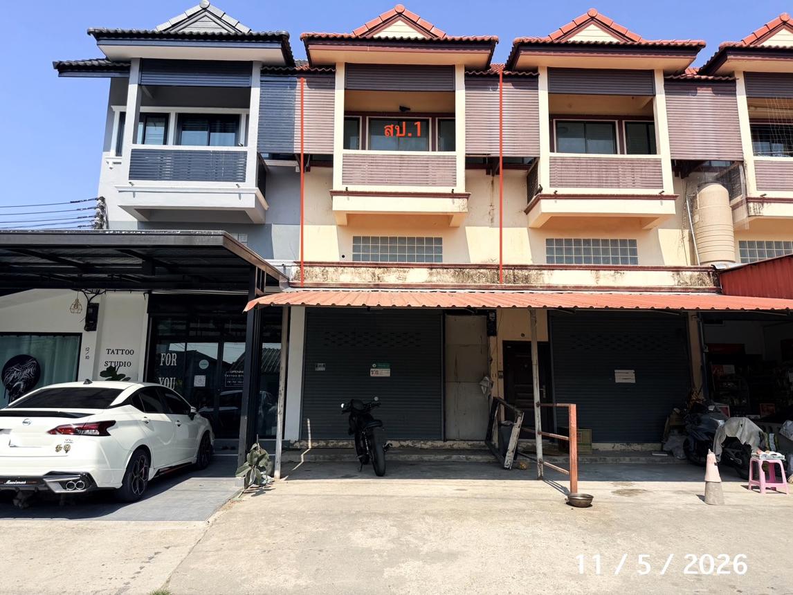 Commercial Townhouse in Chiang Mai, Chiang Mai