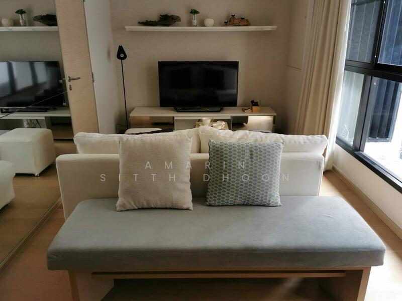 Liv @ 49, Bangkok