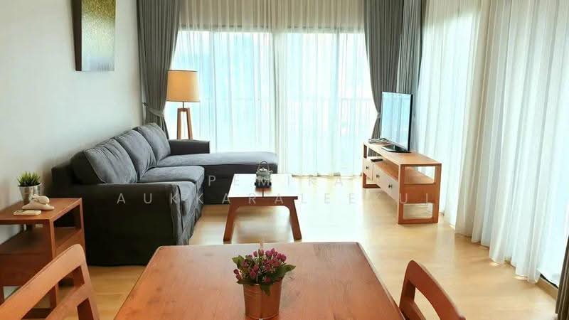 Noble Reveal, Bangkok