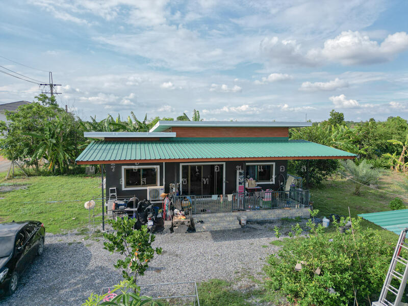 บ้านเดี่ยว 110 ตร.ว. ชั้นเดียว ซอย สุวินทวงศ์ 27 ห่างถนนใหญ่260เมตร, Bangkok