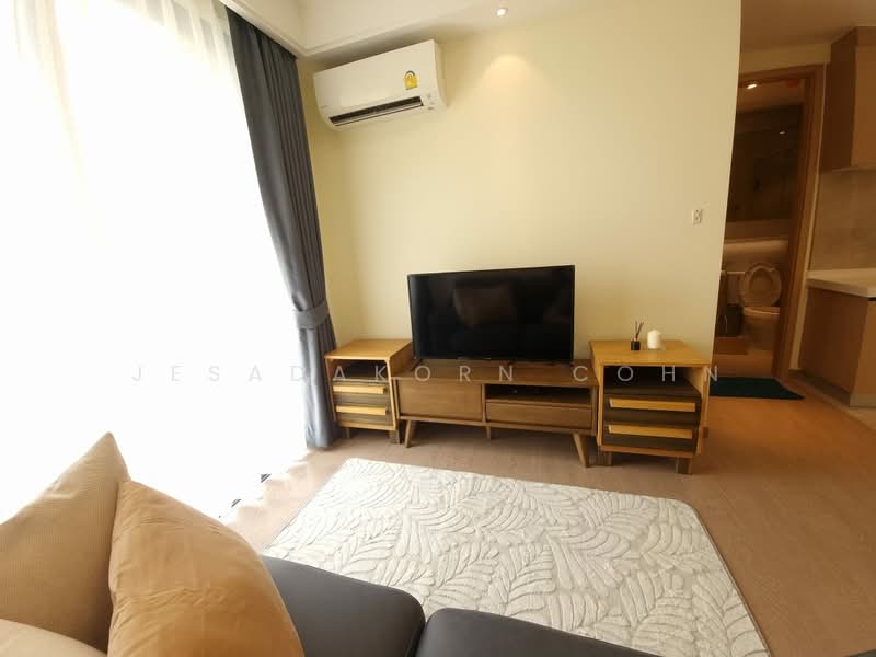 Regal Sathon-Naradhiwas, Bangkok