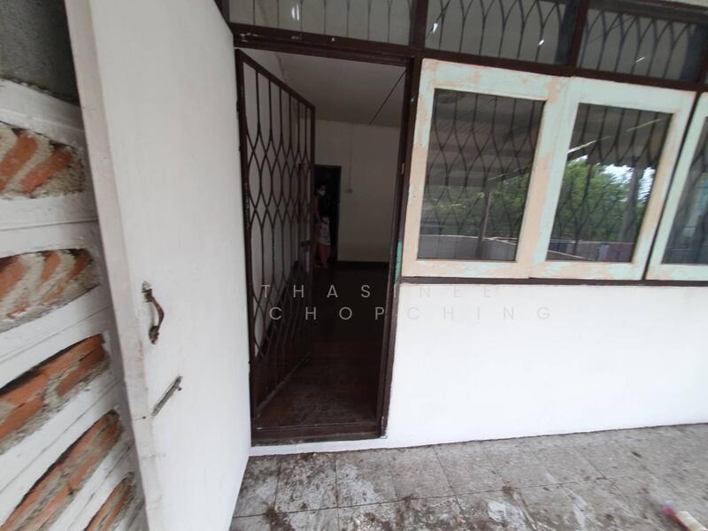 2-BR Townhouse, Bangkok