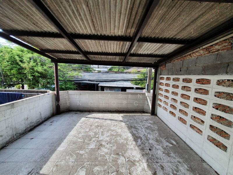 2-BR Townhouse, Bangkok